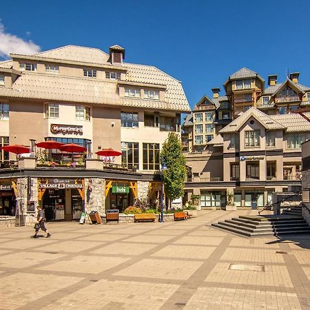 Whistler Village Centre By Latour Hotels And Resorts Eksteriør bilde